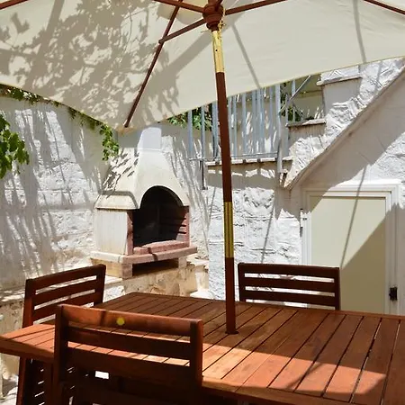 بيت للعطل Trulli Casa